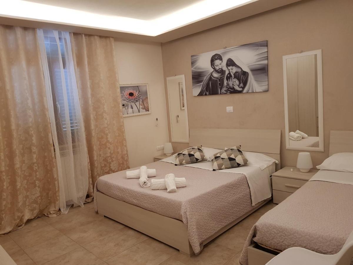Affittacamere Casa Brajan Фоллоника Экстерьер фото
