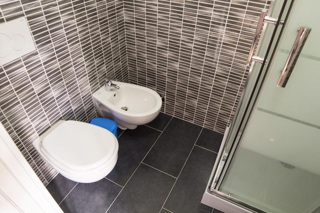 Affittacamere Casa Brajan Фоллоника Экстерьер фото